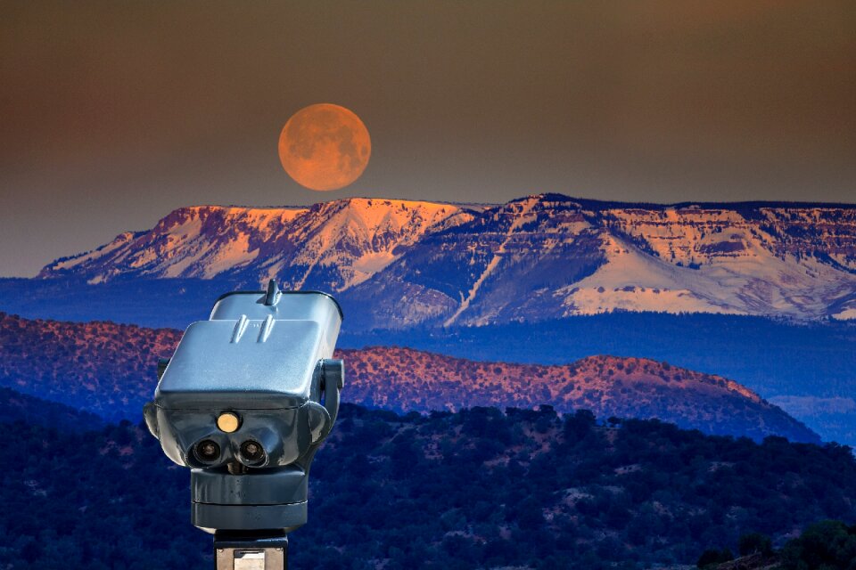 Lookout coins telescope distant view
