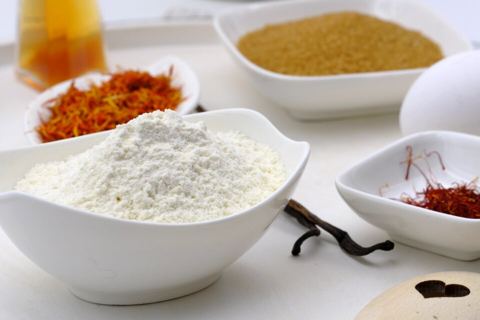 Flour saffron zucher