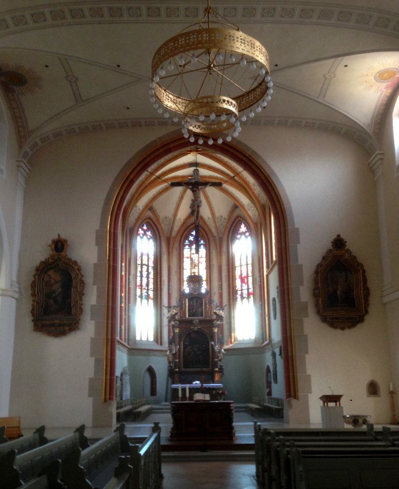 Giengen-stadtkirche-chor