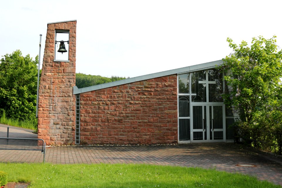 Giesel; Friedhofskapelle von Norden k