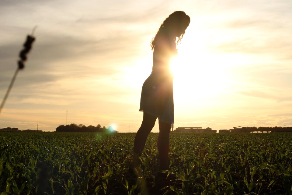 Girl field corn