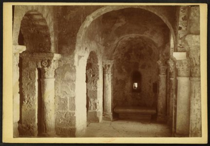 Abbaye de Montmajour - J-A Brutails - Université Bordeaux Montaigne - 2049