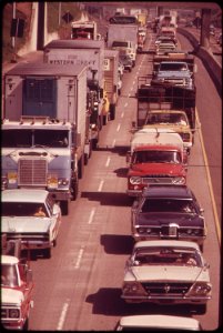 Approaching-interstate-bridge-over-the-columbia-river-on-route-1-5-051973 4272334200 o