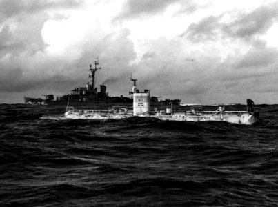 Bathyscaphe Trieste with USS Lewis (DE-535) over the Marianas Trench, 23 January 1960 (NH 96797) photo