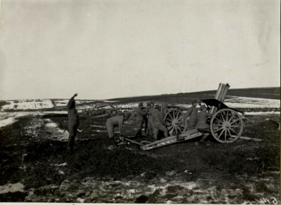 Batterie in Feuerstellung bei Kocina. (BildID 15539474)