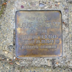 Stolperstein für August Reinhardt, Neckartalstrasse 145, Bad Cannstatt, Stuttgart (1)
