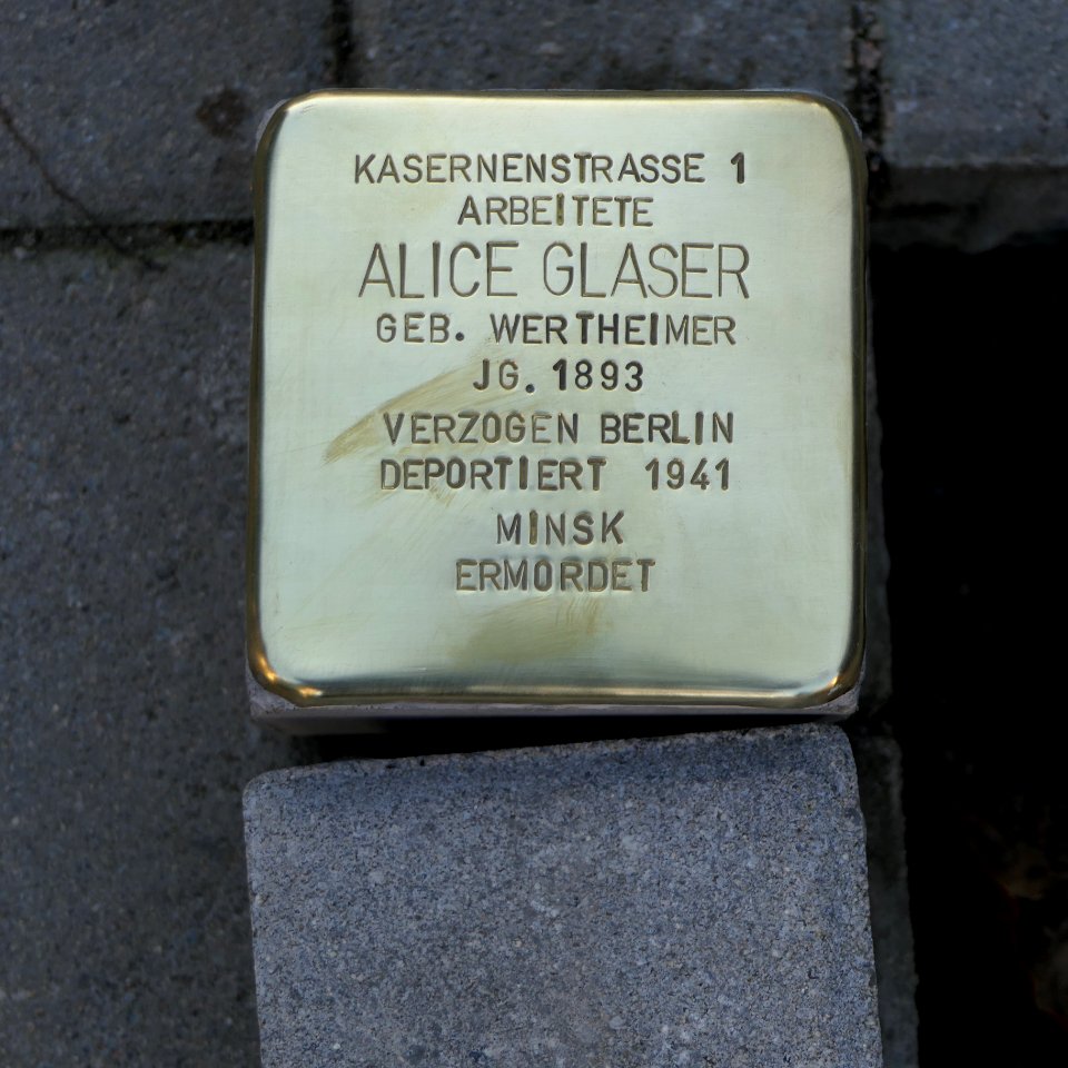 Stolperstein für Alice Glaser, Clara-Zetkin-Straße 1, Chemnitz (3)