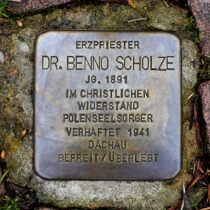 Stolperstein für Dr. Benno Scholze, Dr. Wilhelm-Külz-Strasse 3, Pirna