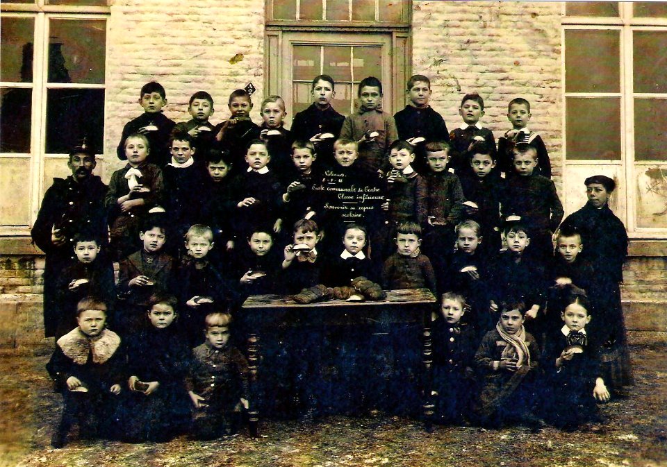1918 - Ecole communale - classe inférieure