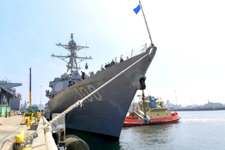 200428-N-SB299-1397 (49838149217)