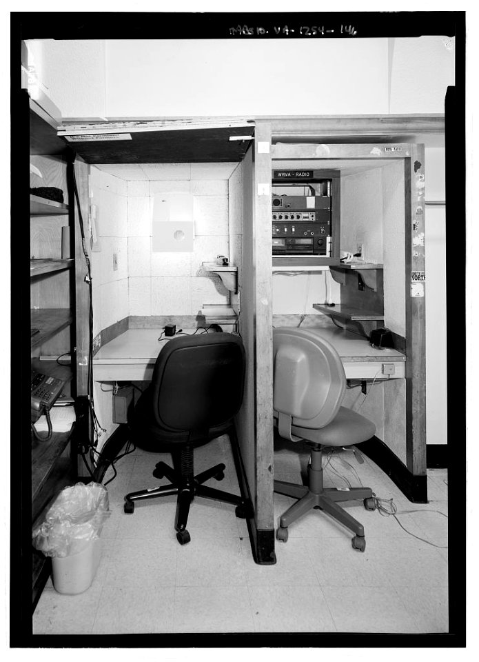 2005 Virginia State Capitol radio press booth in Richmond Library of Congress va1498.photos.217082p