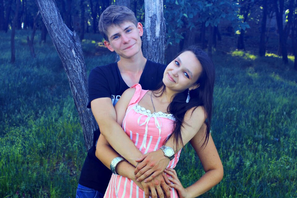 Smiles hugs couple