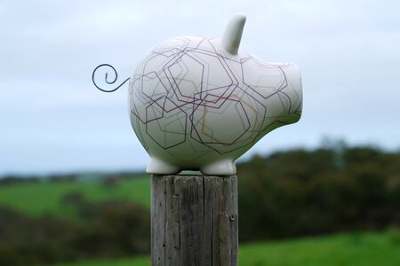 Cash piggybank symbol