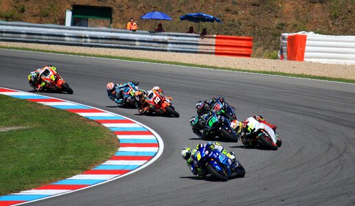 Racing racing track circuit