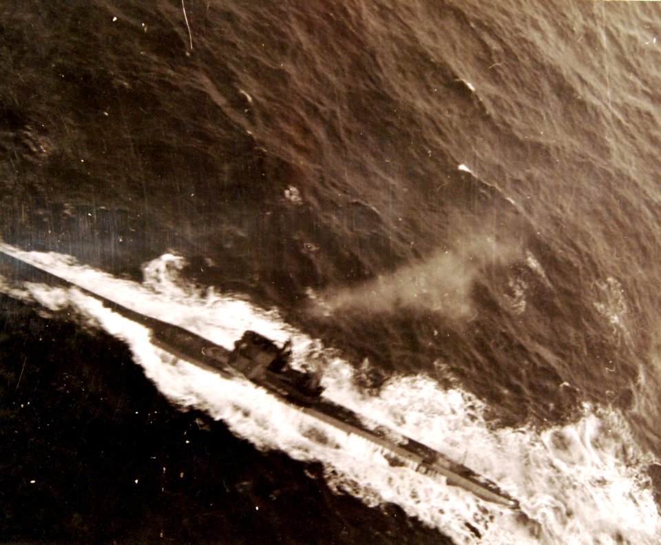 80-G-222842 (34446419994)