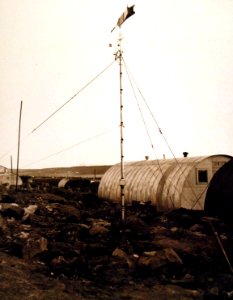 80-G-27315 (21831534378)