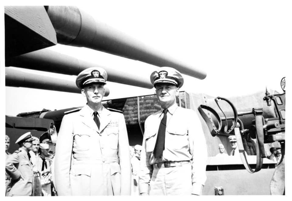 80-G-82700 USS NEW JERSEY (BB-62)