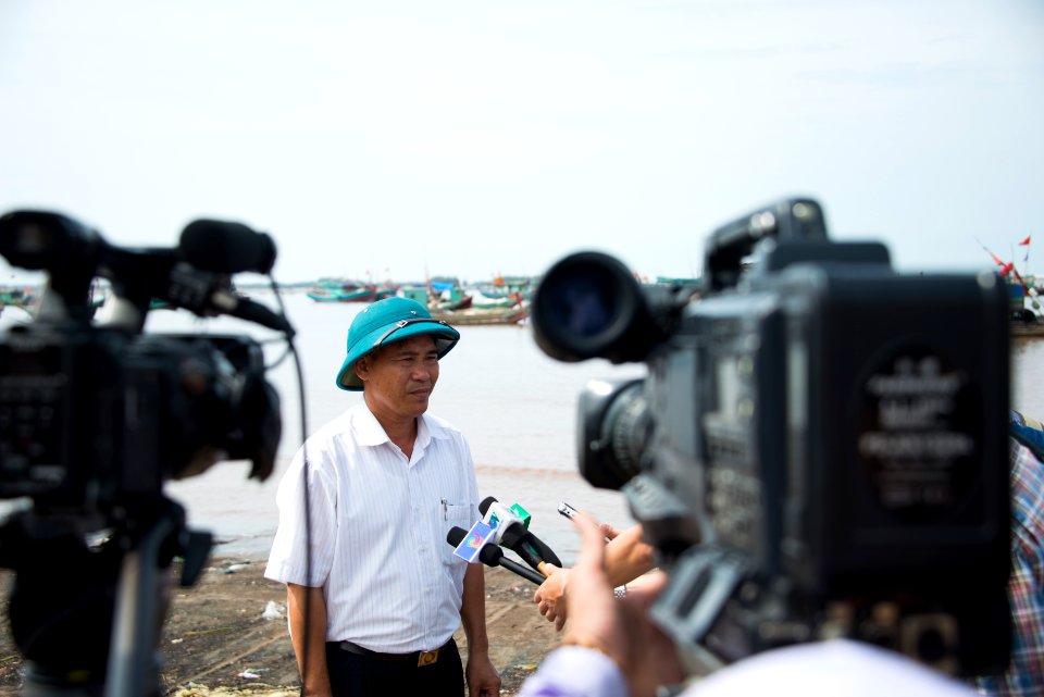 A commune level disaster response drill (27817141426)
