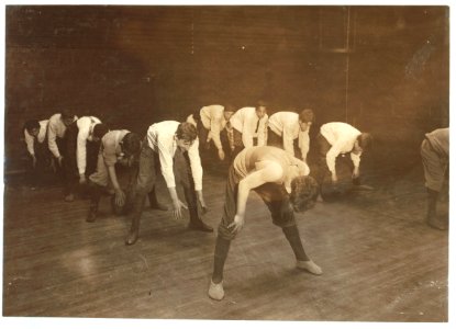 A game in the gymnasium. Henry St. Settlement, New York City. LOC nclc.04578