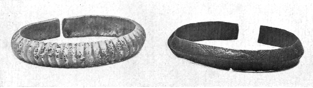 Armringe aus Ladeburg und vom Pilm (10 cm Durchmesser)