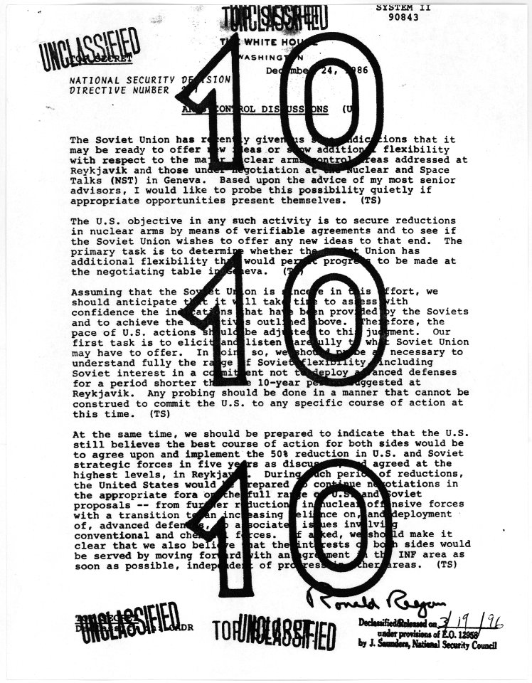 Arms Control Discussions - NARA - 198352