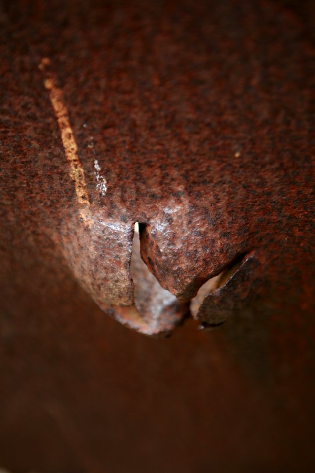 Armour peircing shell penetration mg 8412