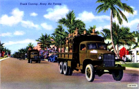 Army Air Forces - Postcard - Miami Beach Training Center - AAF Truck Convoy