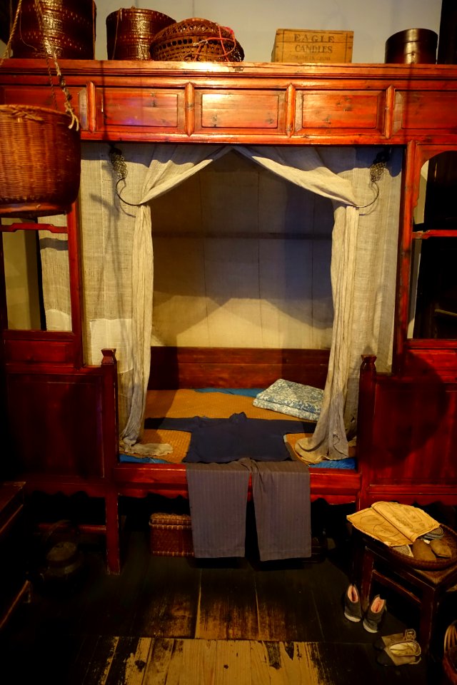 Bedroom - Yin Yu Tang House - Peabody Essex Museum - DSC06727