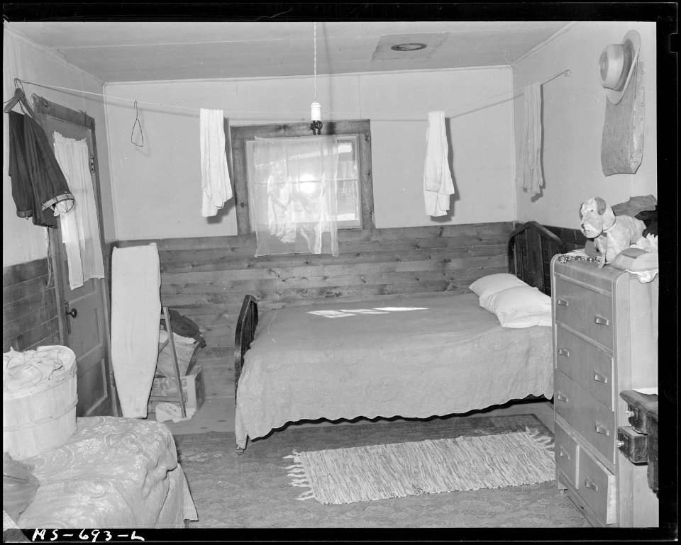 Bedroom in home of Ben Baker, miner, living in company housing project. Union Pacific Coal Company, Reliance Mine... - NARA - 540557