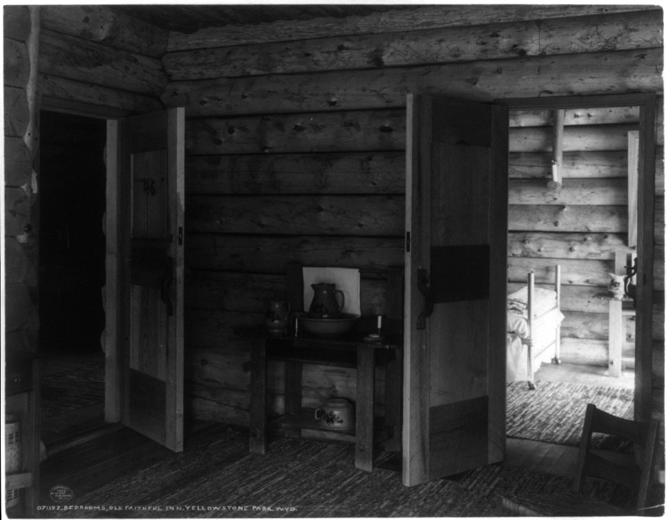 Bedrooms, Old Faithful Inn, Yellowstone Park, Wyo. LCCN2007677181