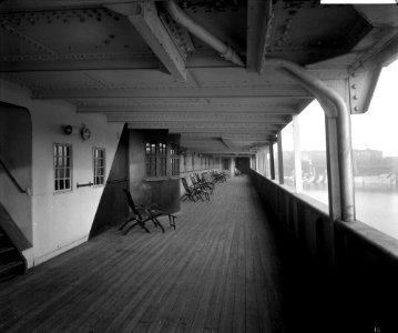 Cabin Class Promenade on the 'Melita' (1918) RMG G11012 photo