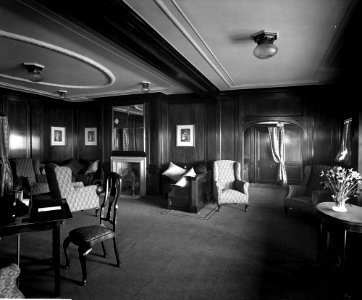 Cabin Class Drawing Room on the 'Metagama' (1915) RMG G10989