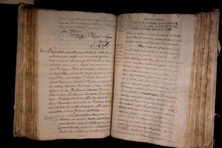 Cabildo extraordinario de abastos de Valencia para tratar el suministro de vino, vinagre y aguardiente en 1816