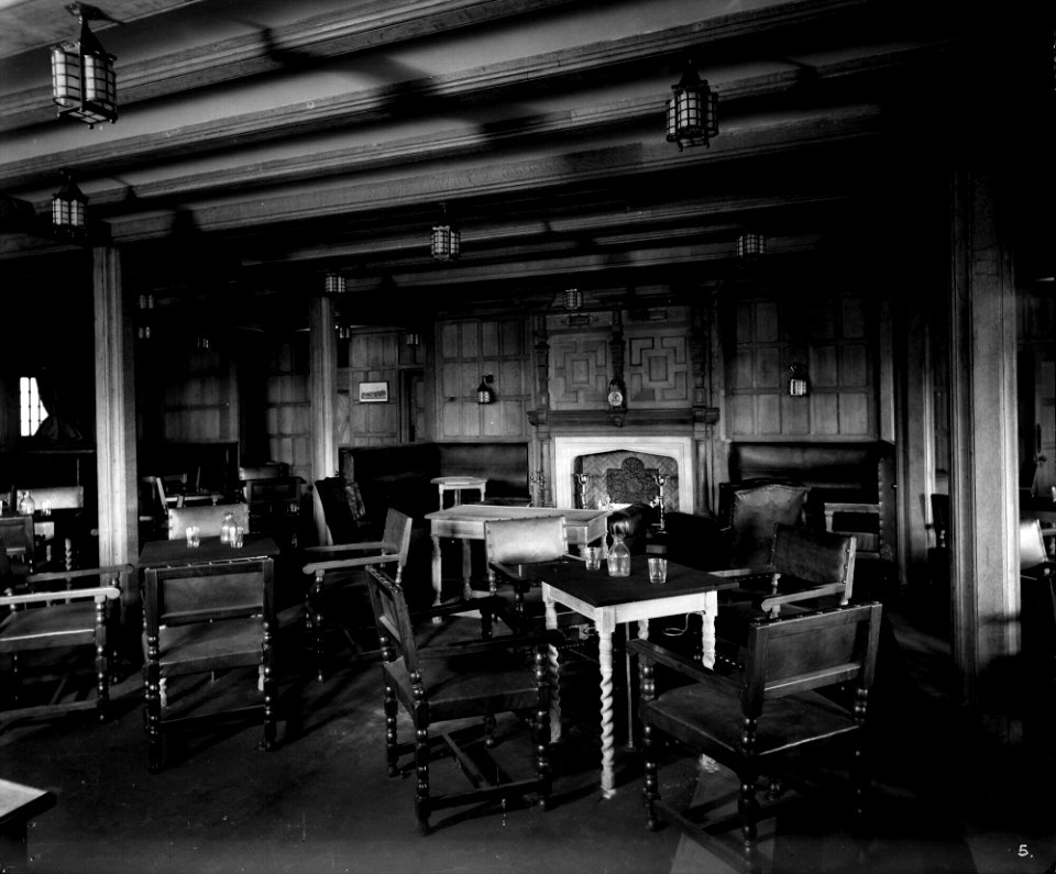 Cabin Class Smoking Room on the 'Melita' (1918) RMG G11007