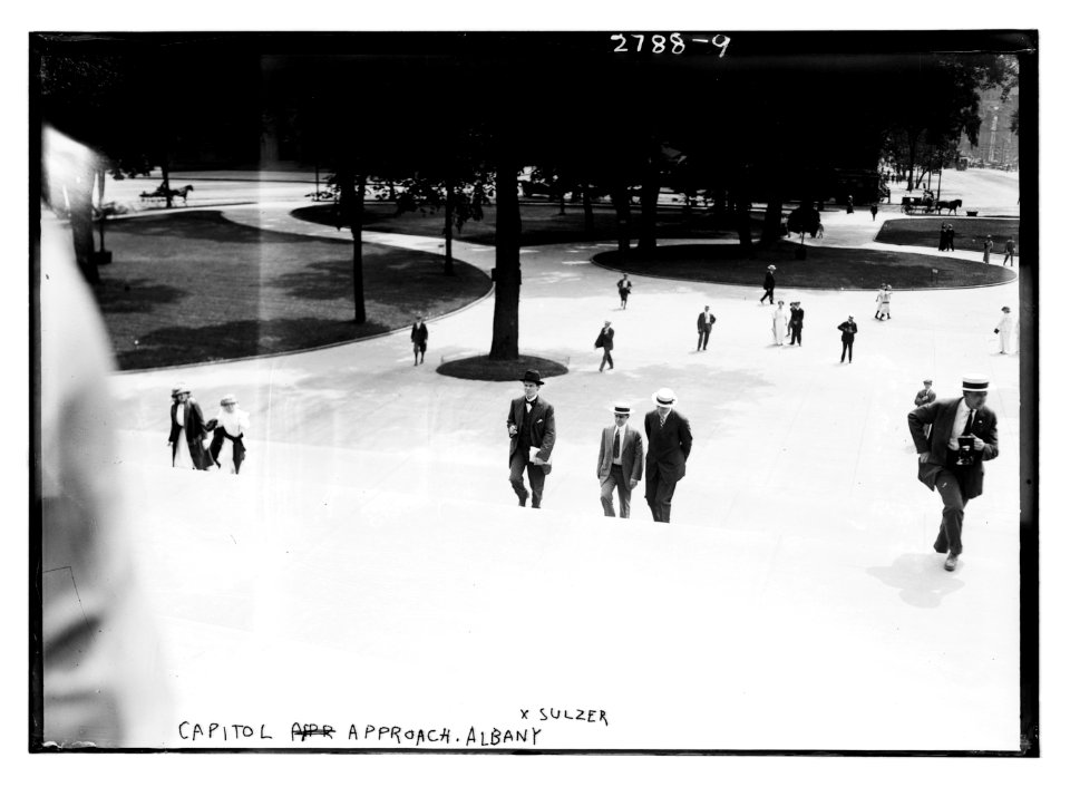 Capitol approach - Albany, Sulzer LCCN2014693800