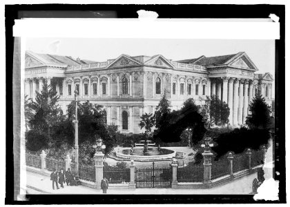 Capitol bldg. at Santiago, Chile LCCN2016821481