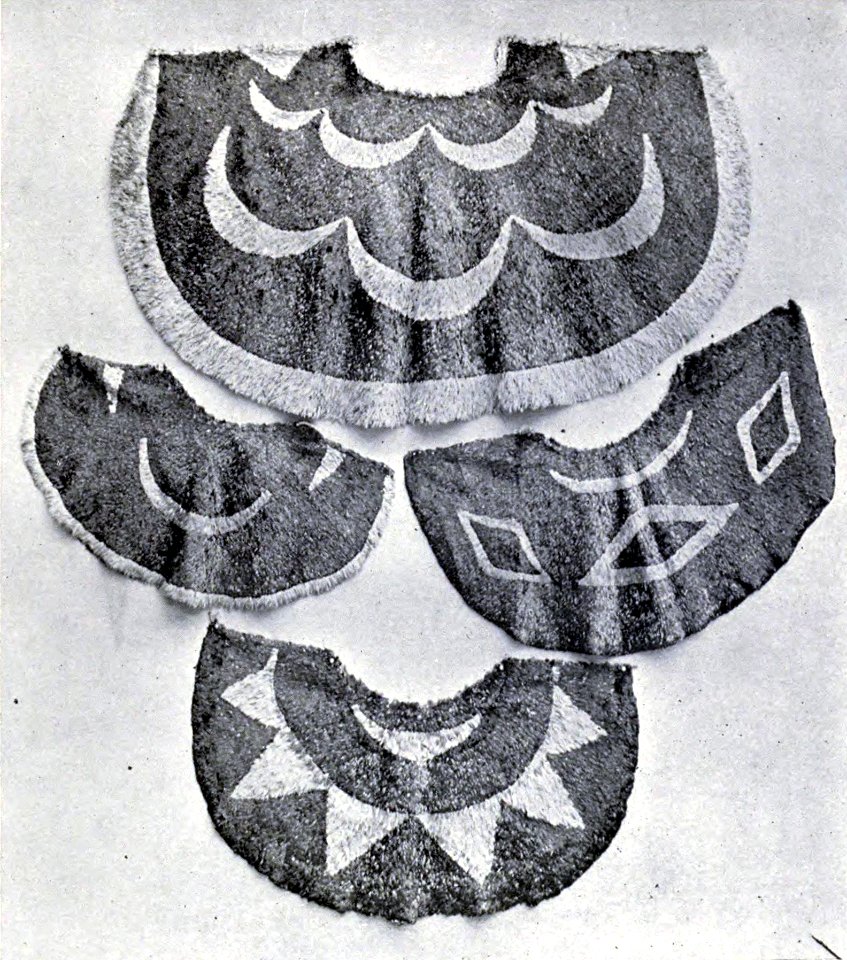 Capes in Windsor Castle, Memoirs Bishop Museum, Vol. I, Plate XIV
