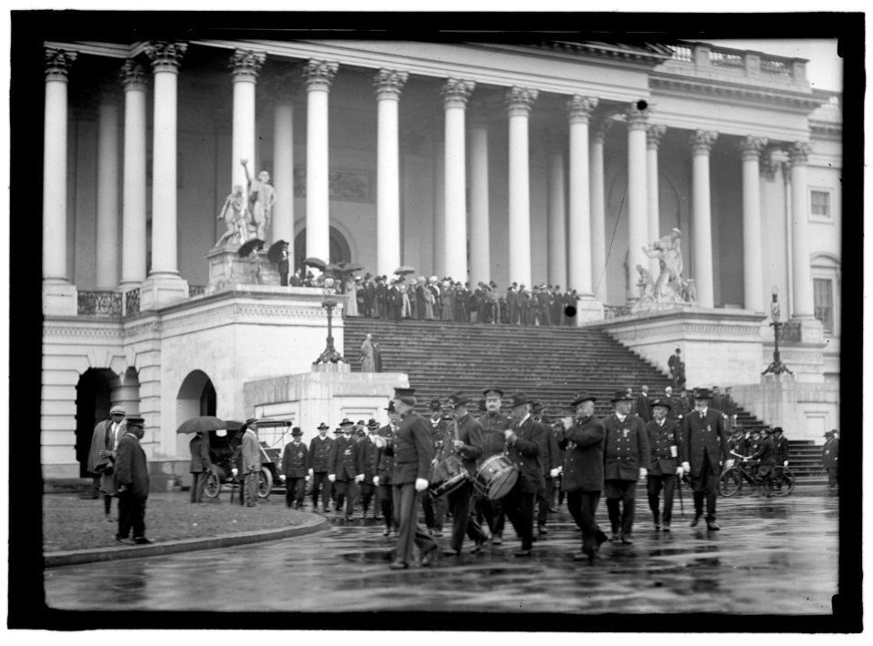 CAPITOL, U.S. CROWD LOC hec.13252
