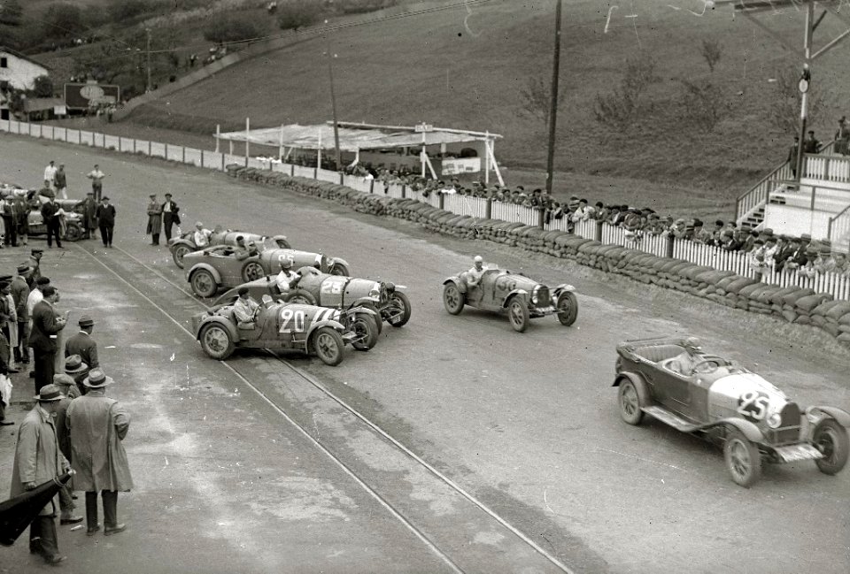 Carrera automóvilistica en el circuito de Lasarte (229 de 493) - Fondo Car-Kutxa Fototeka