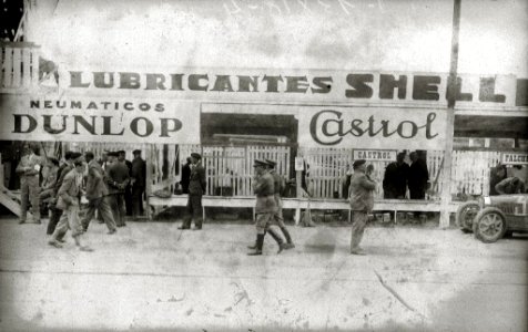 Carrera automóvilistica en el circuito de Lasarte (283 de 493) - Fondo Car-Kutxa Fototeka