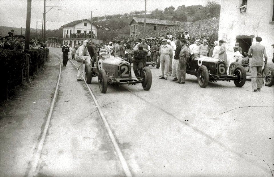 Carrera automóvilistica en el circuito de Lasarte (285 de 493) - Fondo Car-Kutxa Fototeka