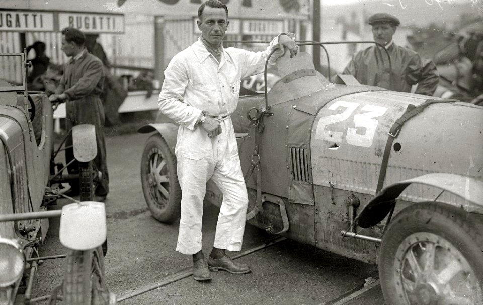 Carrera automóvilistica en el circuito de Lasarte (228 de 493) - Fondo Car-Kutxa Fototeka