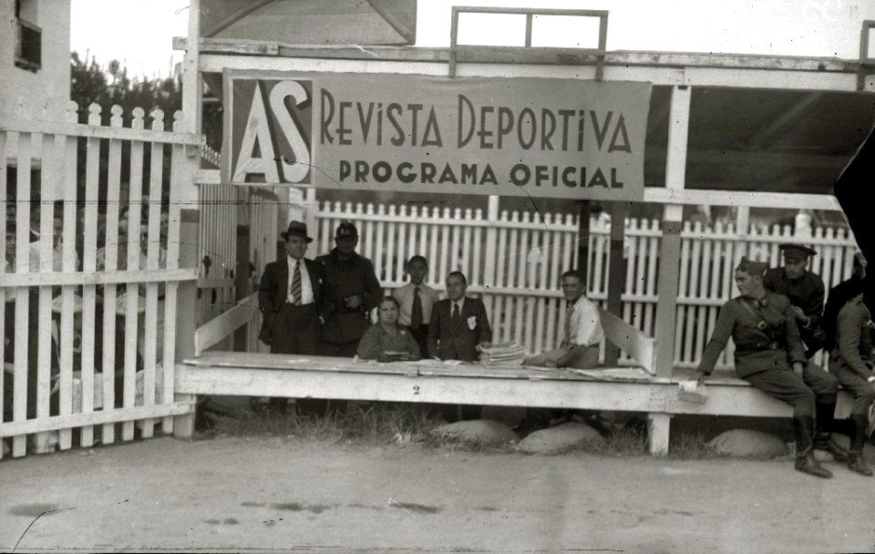Carrera automóvilistica en el circuito de Lasarte (307 de 493) - Fondo Car-Kutxa Fototeka