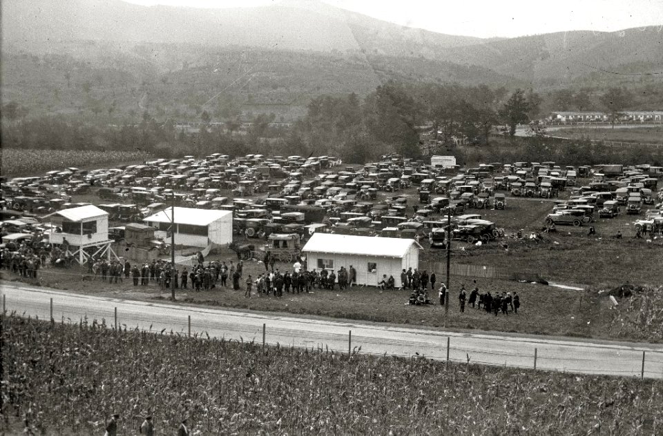Carrera automóvilistica en el circuito de Lasarte (68 de 493) - Fondo Car-Kutxa Fototeka