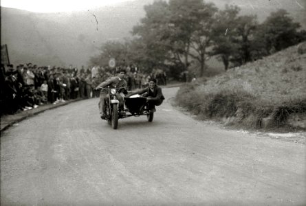 Carrera de automóviles y motocicletas en Igeldo (5 de 6) - Fondo Car-Kutxa Fototeka