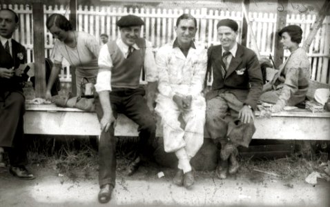 Carrera automóvilistica en el circuito de Lasarte (286 de 493) - Fondo Car-Kutxa Fototeka