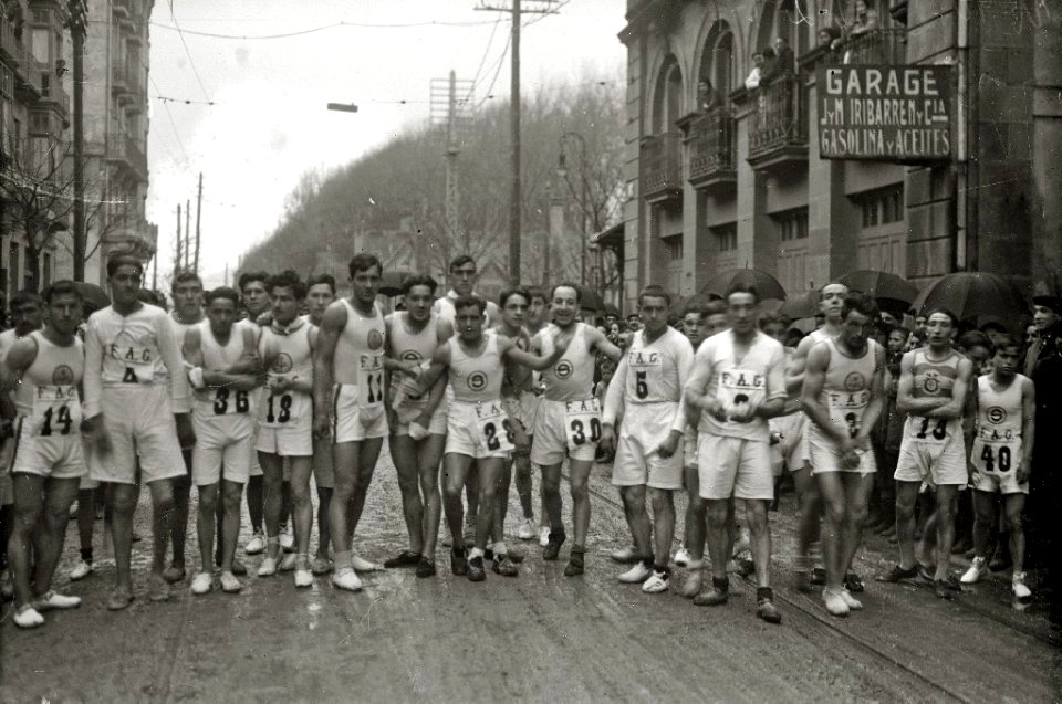 Carrera de cross en San Sebastián (12 de 26) - Fondo Car-Kutxa Fototeka
