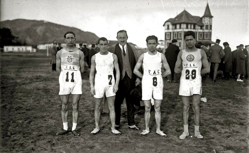 Carrera de cross en San Sebastián (19 de 26) - Fondo Car-Kutxa Fototeka