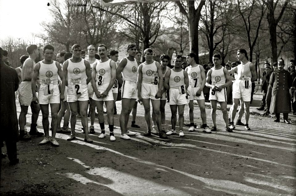 Carrera de cross en San Sebastián (7 de 26) - Fondo Car-Kutxa Fototeka