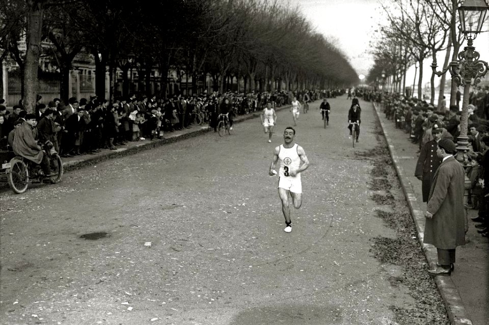 Carrera de cross en San Sebastián (8 de 26) - Fondo Car-Kutxa Fototeka